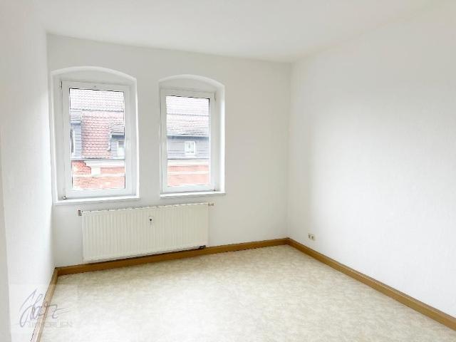 WILLKOMMEN IN IHREM NEUEN ZUHAUSE* Renovierte & helle 2 Raum Wohnung ab sofort zu vermieten