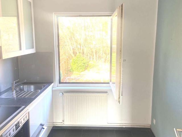 Willkommen in Ihrem Wohlfühl Zuhause: Helle und freundliche Wohnung in Grünlage!