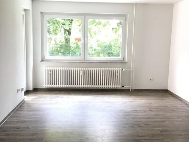 Willkommen zu Hause! 3 Zimmer Wohnung mit Balkon und Blick ins Grüne