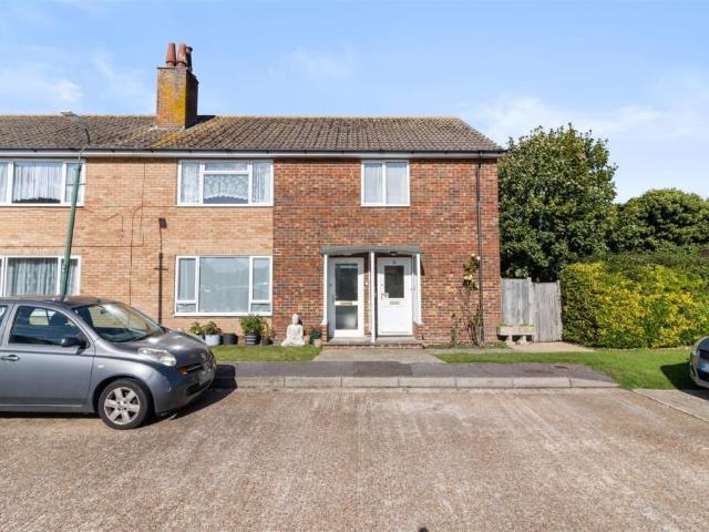 Willingdon Court, Eastbourne BN20, 2 bed flat to rent, £1,200 pcm | PrimeLocation