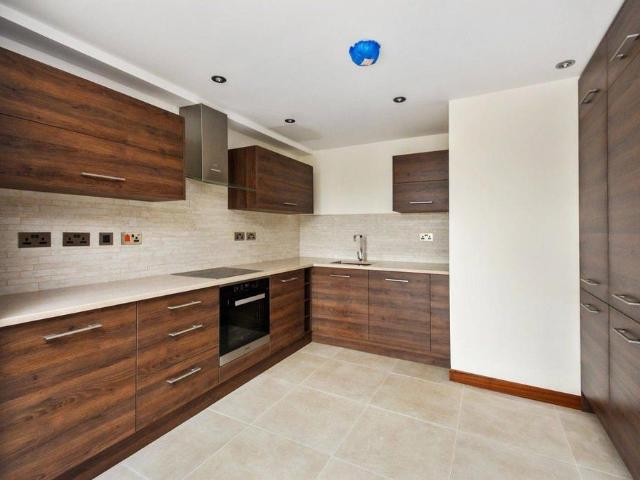 William Carey Way, Greenhill, London, HA1 1GU, United Kingdom | 2 bed apartment for rent #140225914 | Rentberry