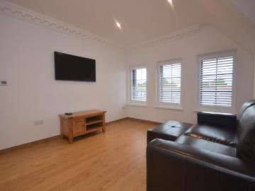 William Hall, Whitley Street RG2, 1 bed flat to rent, £975 pcm | PrimeLocation