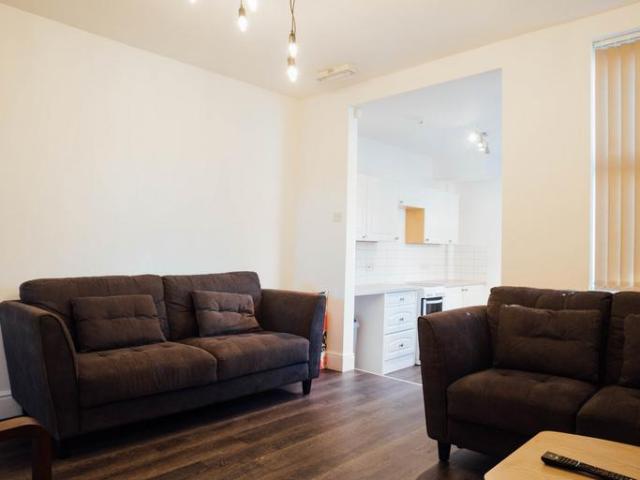 William Street, Loughborough LE11 1 bed in a house share to rent £543 pcm £125 pw