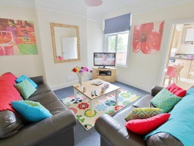 William Street, Loughborough, Leicestershire LE11, 6 bed shared accommodation to rent, £433 pppm | PrimeLocation