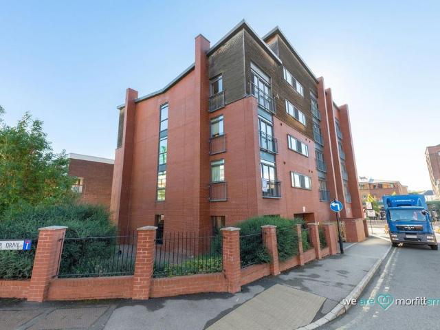 William Street, Sheffield, South. Studio to rent £650 pcm £150 pw