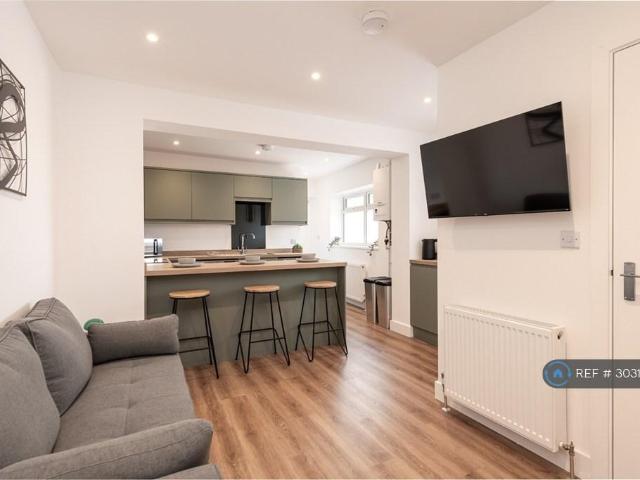 William Street, Sittingbourne, ME10 1 bed in a house share £695 pcm £160 pw