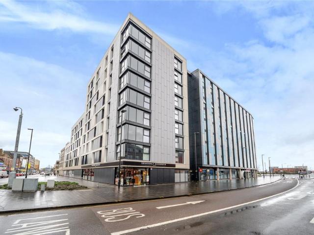 William Street, Slough, SL1 1 bed flat to rent £1,300 pcm £300 pw
