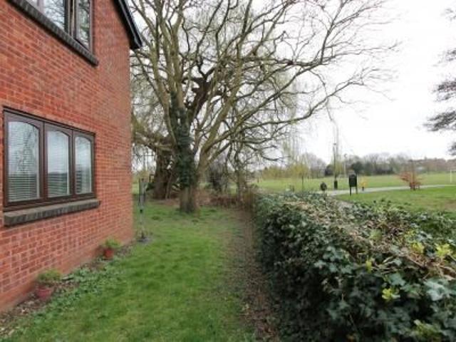 William Tarver Close, Warwick, CV34