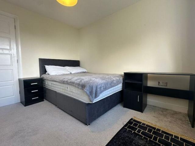 Williams Drive, Blackburn, Lancs, BB2 3WT