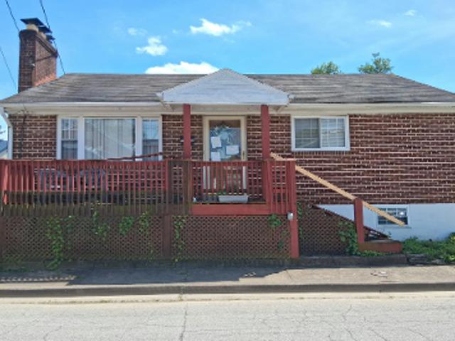 Williams St
