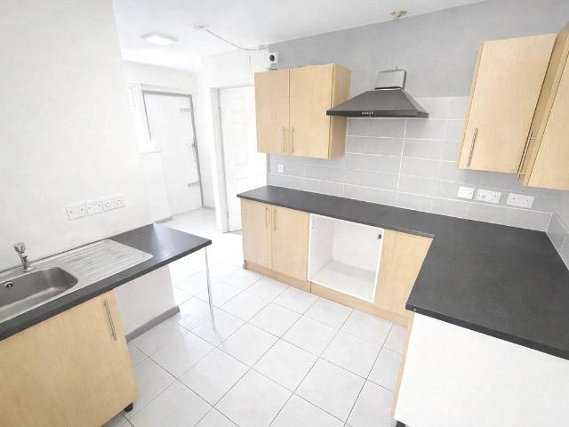 Williamson Street, Wolverhampton WV3, 1 bed flat to rent, £750 pcm | PrimeLocation