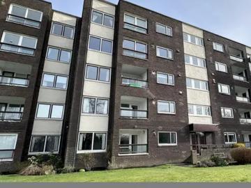 Williamwood Golf Club, Strathtay Avenue, Clarkston, G44 3LA, United Kingdom | 2 bed apartment for rent #167774685 | Rentberry
