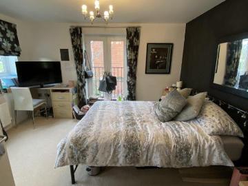 Willis Place 4 bed flat to rent £2,776 pcm £641 pw