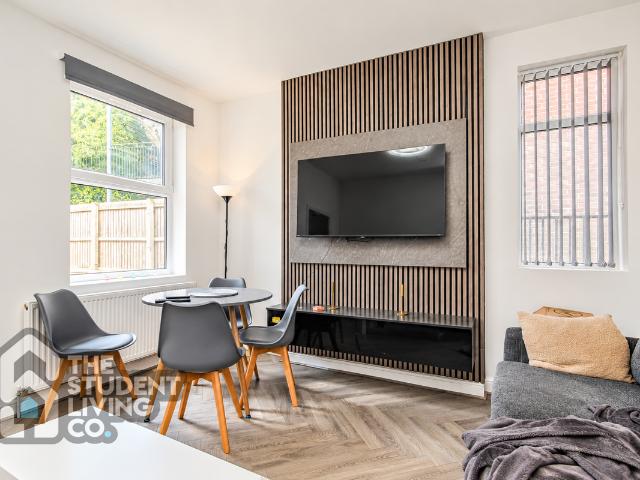 Willoughby Avenue, Lenton NG7, 4 bed shared accommodation to rent, £2,427 pcm | PrimeLocation