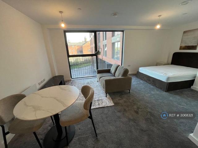 Willow Court, Salford, M6 Studio to rent £995 pcm £230 pw