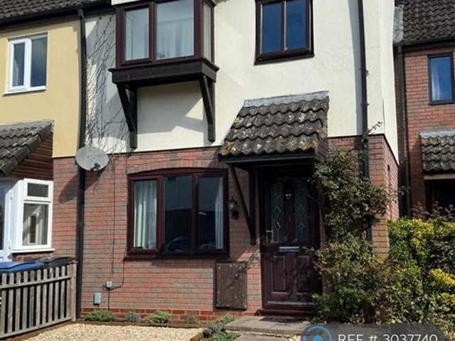 Willow Close, Alcester, B49 3 bed terraced house to rent £1,095 pcm £253 pw