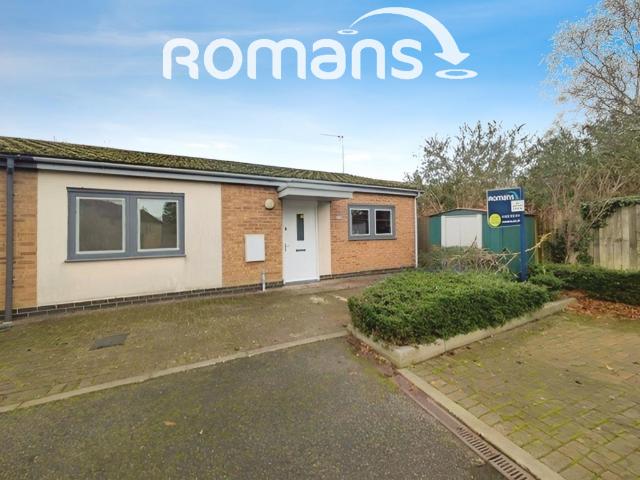 Willow Crescent, Farnborough, GU14 2 bed bungalow to rent £1,550 pcm £358 pw