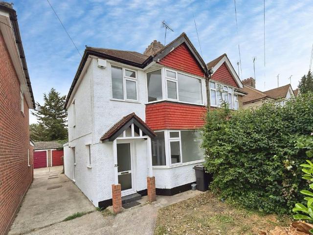 Willow Avenue, Swanley, BR8 8AT 3 bed semi detached house to rent £1,850 pcm £427 pw