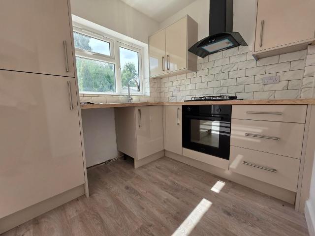 Willow Avenue, Wolverhampton WV11, 3 bed property to rent, £1,350 pcm | PrimeLocation
