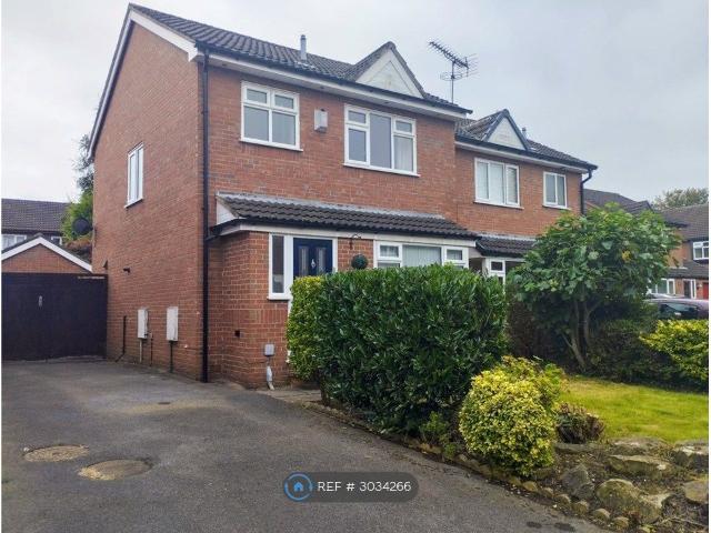 Willow Green, Ormskirk L39, 3 bed detached house to rent, £1,200 pcm | PrimeLocation