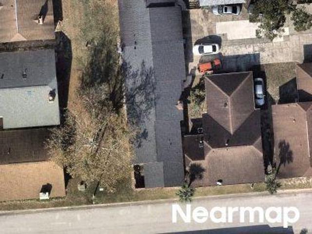 Willow Dr