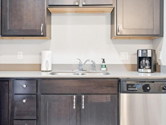 Willow Falls Apartments 2 Bedroom Apartment for Rent at 1003 Bluegrass Cir, Cedar Falls, IA 50613