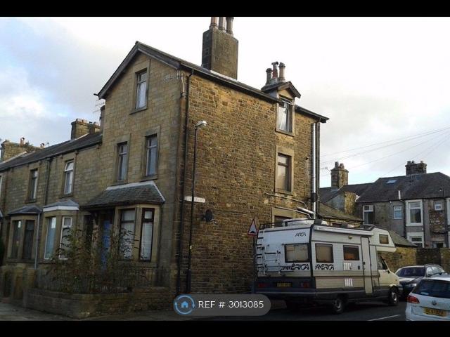 Willow Lane, Lancaster LA1, 4 bed shared accommodation to rent, £1,250 pcm | PrimeLocation