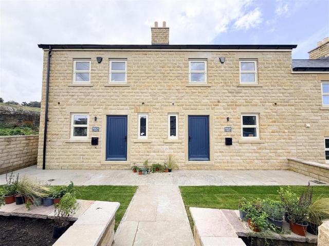 Willow Lea Cottage, Old Bradfield. 4 bed semi detached house to rent £1,950 pcm £450 pw