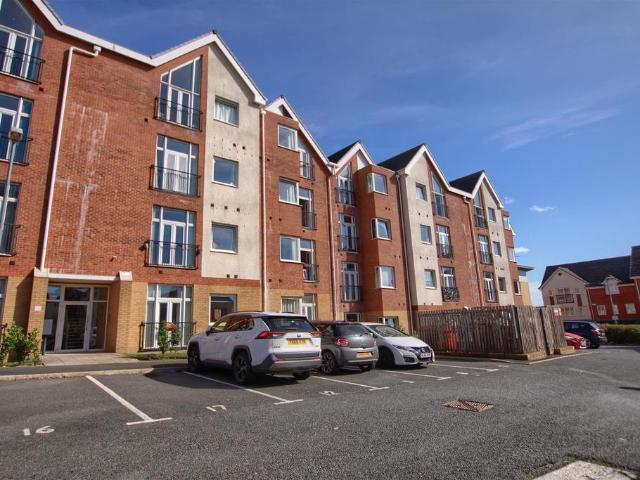 Willow Sage Court, Stockton On Tees 2 bed flat to rent £695 pcm £160 pw