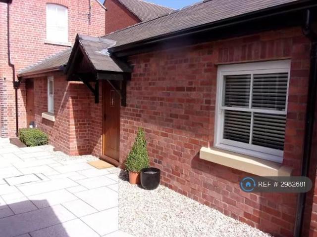 Willow St, Oswestry, SY11 1 bed bungalow to rent £2,015 pcm £465 pw