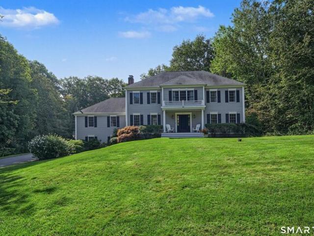 Willow Rd, Guilford, Home For Sale
