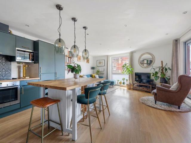 Willow Way, London SE26 2 bed flat to rent £2,100 pcm £485 pw