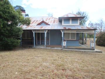 'Willowbank' Historic Character Home