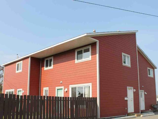 Willowbrook Townhomes 2 Bedroom Apartment for Rent at 1700 Willowbrook Cres, Dawson Creek, BC V1G 2P9