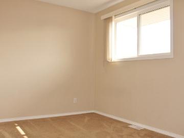 Willowbrook Townhomes 2 Bedroom Apartment for Rent at 1700 Willowbrook Cres, Dawson Creek, BC V1G 2P9