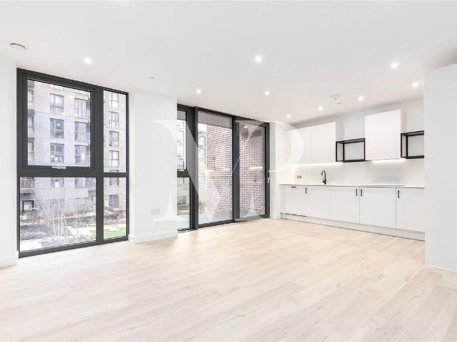 Willowbrook House, Woodberry Downs, London N4, 2 bed flat to rent, £2,750 pcm | PrimeLocation