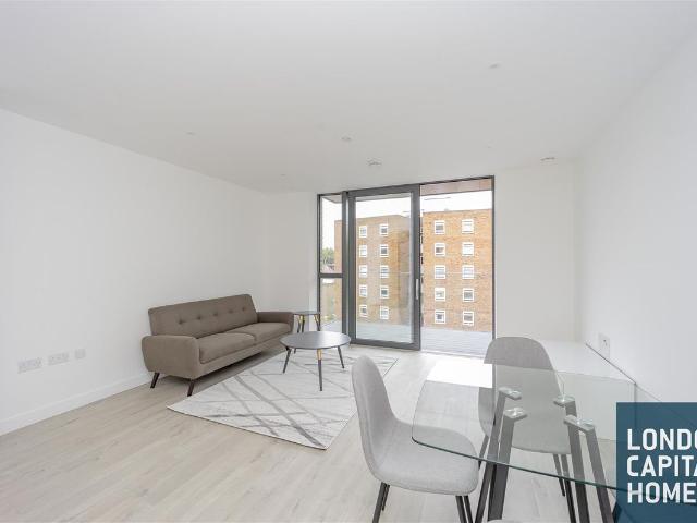 Willowbrook House, Coster Avenue, London N4, 1 bed flat to rent, £2,480 pcm | PrimeLocation