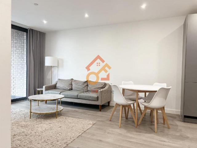 Willowbrook House, Coster Avenue. 1 bed flat to rent £2,400 pcm £554 pw