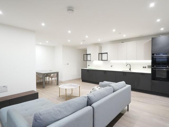 Willowbrook House, Manor House N4, 2 bed flat to rent, £3,750 pcm | PrimeLocation