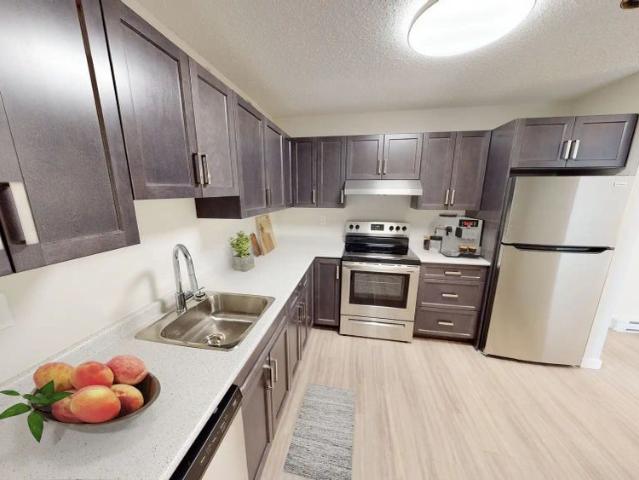 Willowdale Gardens — 3 Bedroom