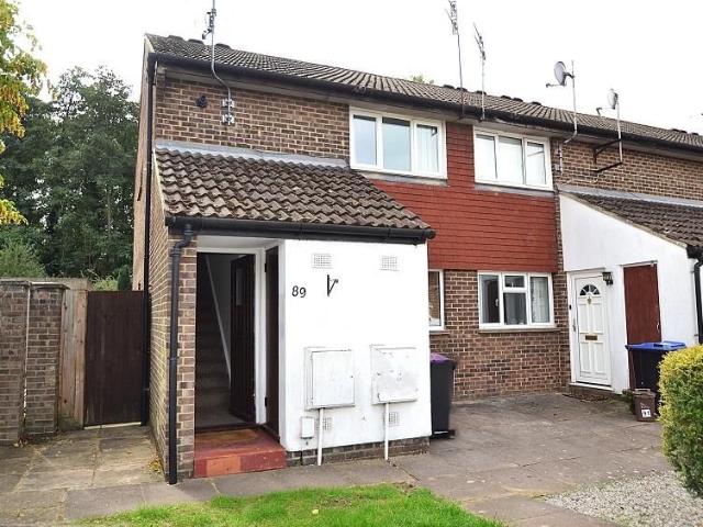 Willowmead, Hertford SG14, 1 bed maisonette to rent, £1,250 pcm | PrimeLocation