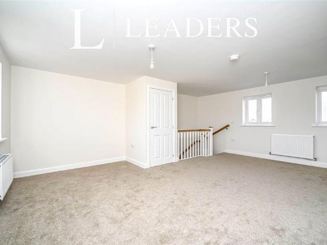 Willowsway Road, Wixams, Bedford, MK42 2 bed flat to rent £1,375 pcm £317 pw