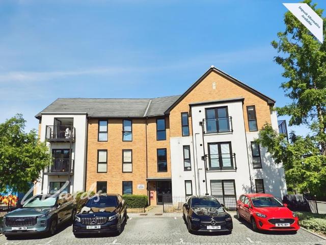Wills Crescent Leybourne ME19 2 bed flat share to rent £1,600 pcm £369 pw