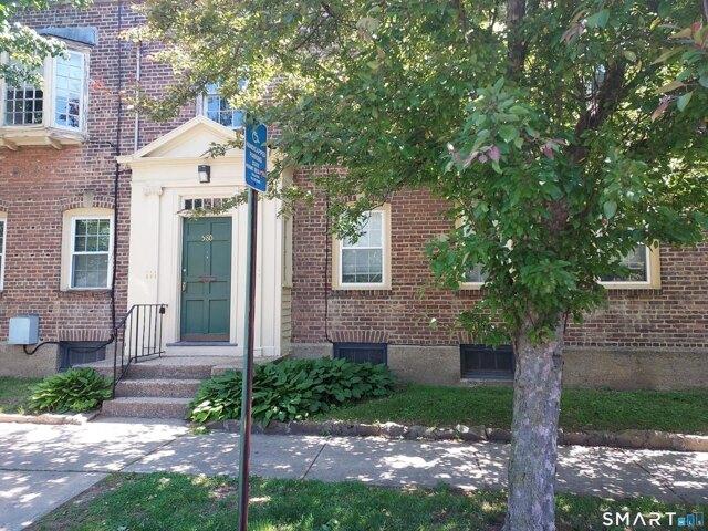 Wilmot Ave, Bridgeport, Condo For Sale