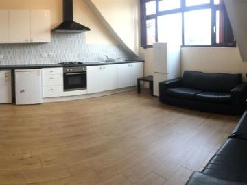 Wilmslow Road, Manchester M14, 5 bed semi detached house to rent, £2,708 pcm | PrimeLocation