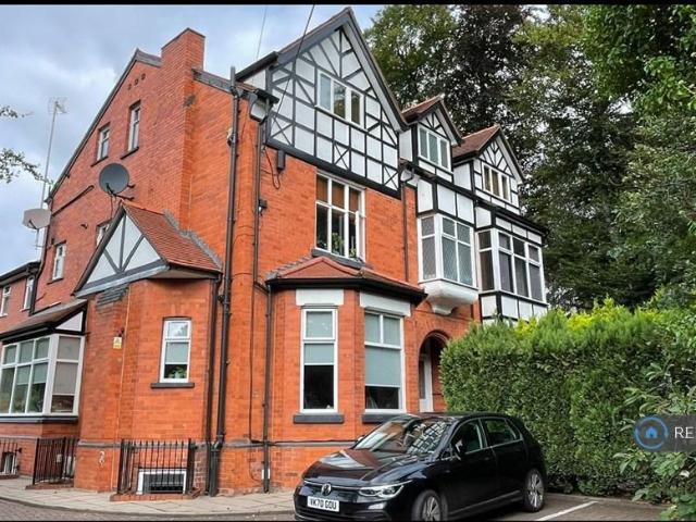 Wilmslow Road, Manchester, M20 1 bed in a flat share to rent £675 pcm £156 pw