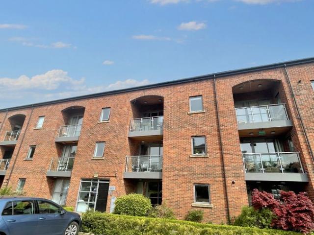 Wilmslow Road, Manchester M20, 3 bed flat to rent, £2,750 pcm | PrimeLocation