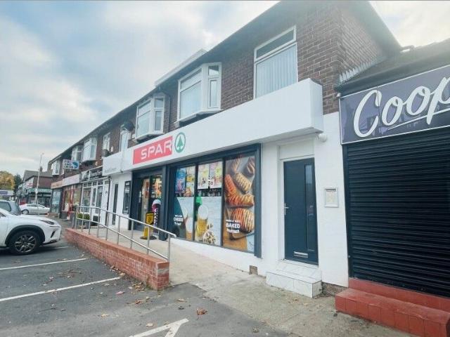 Wilmslow Road, Cheadle SK8, 2 bed flat to rent, £1,200 pcm | PrimeLocation