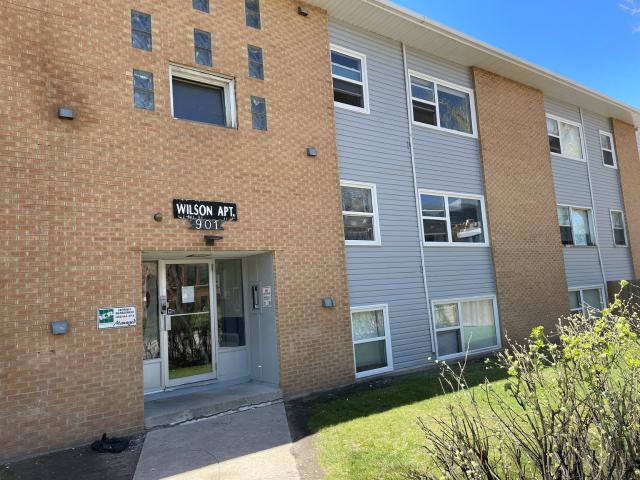 Wilson Apartment 901 7th Avenue North 2 Bedroom Apartment for Rent