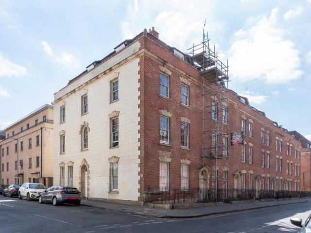 Wilson Street, Bristol BS2 2 bed apartment to rent £1,500 pcm £346 pw
